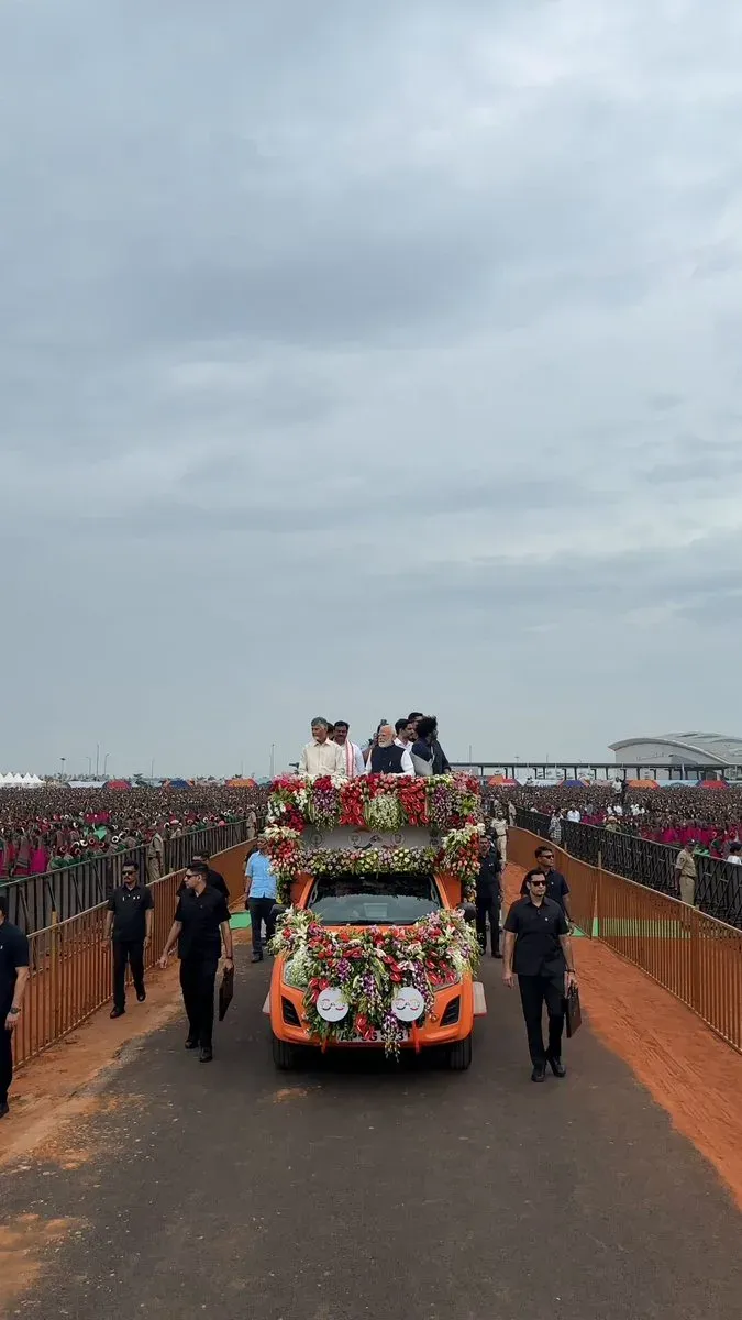 PM Modi hails 13,000 students' Dhimsa dance at Bhogapuram Airport launch