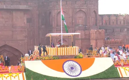 PM Modi hoists Tricolour at Red Fort on India's 80th Independence Day