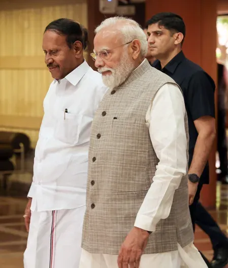 Modi hosts 37 BJP MPs for breakfast at his residence amid Monsoon Session