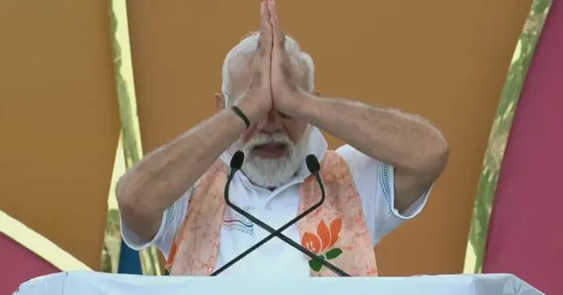 PM Modi Joins International Day of Yoga 2026 Celebrations in Kolkata