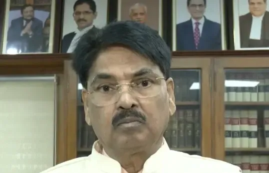 क्या पीएम मोदी का बंगाल जाना विकास का मार्ग प्रशस्त करता है?