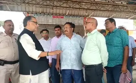 पीएम मोदी का बिहार दौरा मोतिहारी के लिए वरदान, वंदे भारत समेत कई योजनाओं की मिलेगी सौगात : राधामोहन सिंह