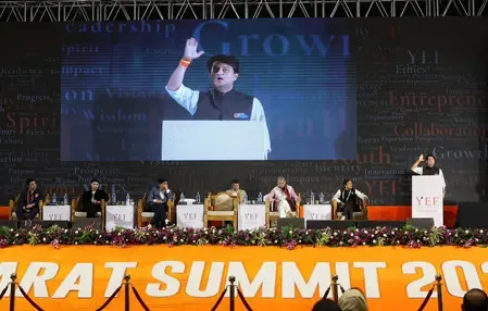 क्या पीएम मोदी के नेतृत्व में भारत में विकास की परिभाषा बदली है?
