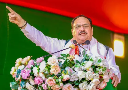 जेपी नड्डा का दावा: केंद्र ने हिमाचल को ₹40,000 करोड़ से अधिक दिए, कांग्रेस पर 'झूठ फैलाने' का आरोप