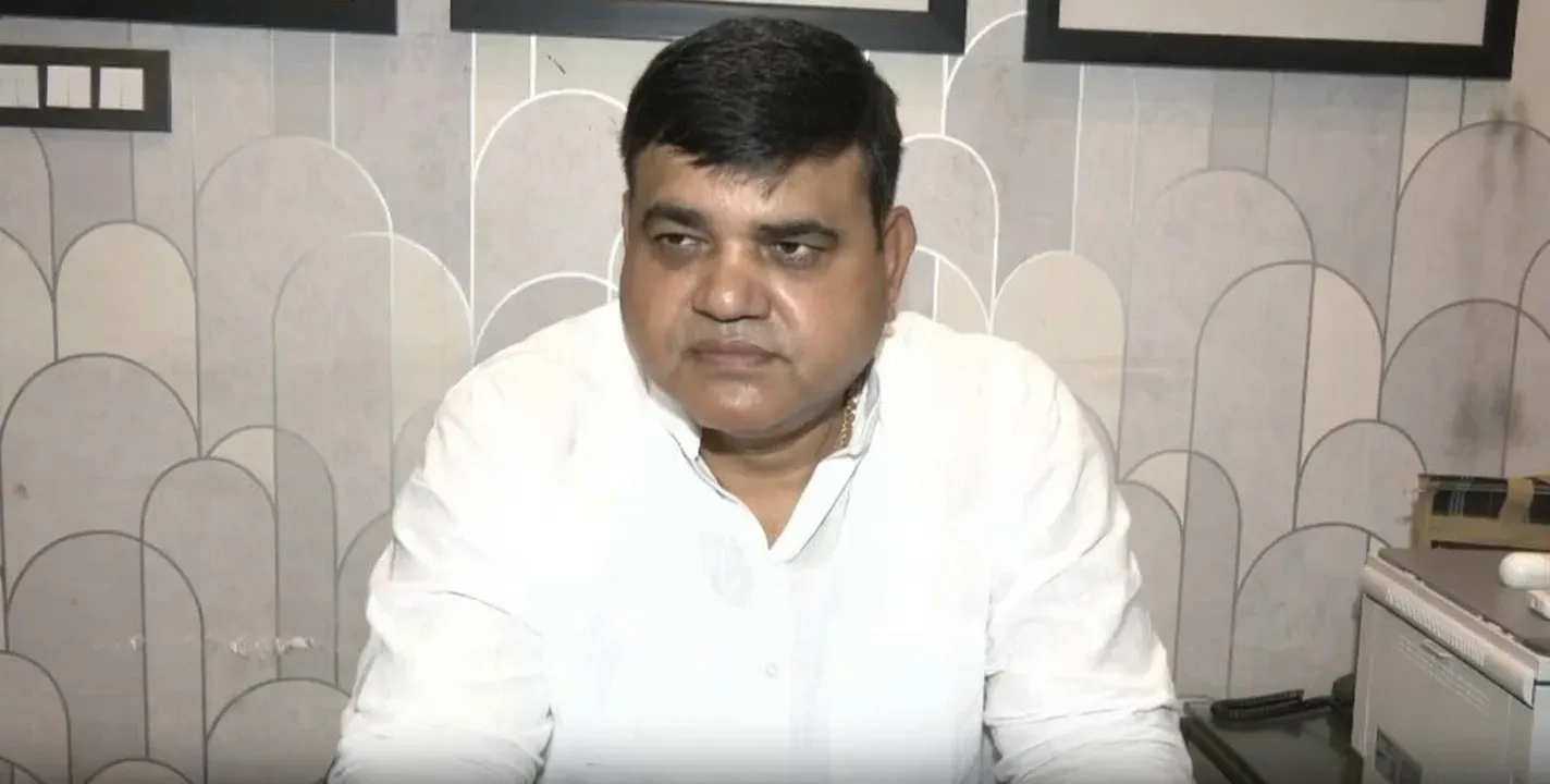 राजद प्रवक्ता शक्ति सिंह यादव का मोदी पर हमला: 'मन की बात नहीं, काम की बात करें'