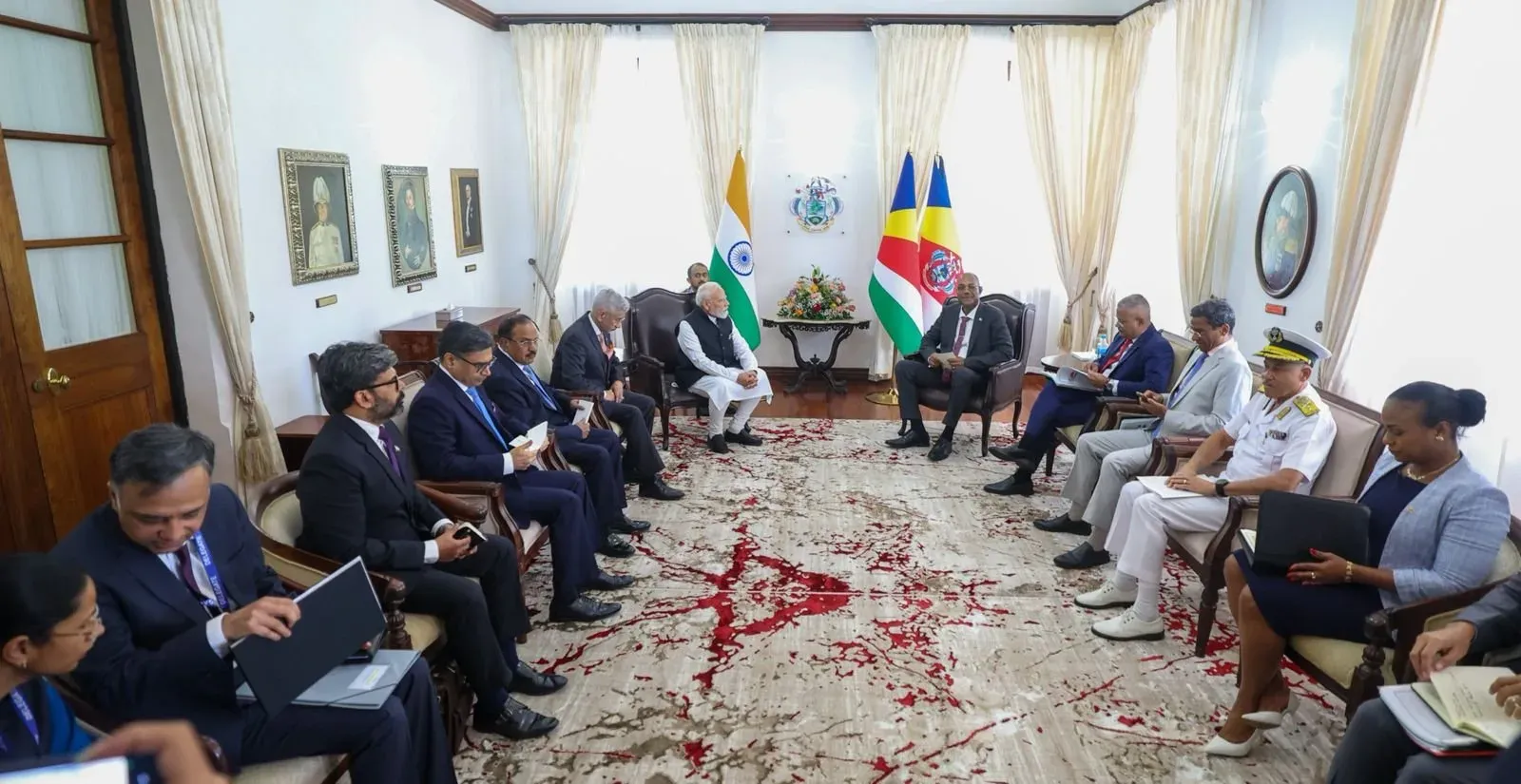 PM Modi Meets Seychelles President, Reviews Economic Partnership