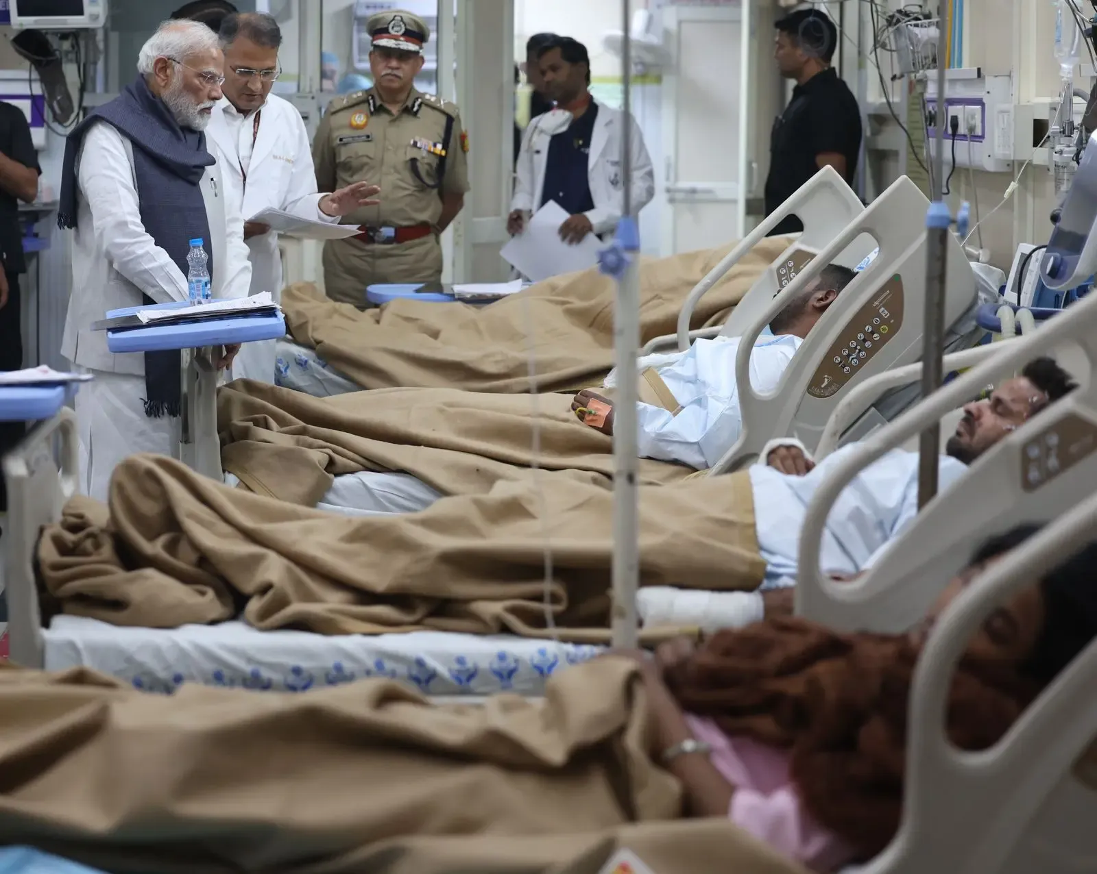 Did PM Modi Meet Survivors of the Delhi Blast at LNJP Hospital?
