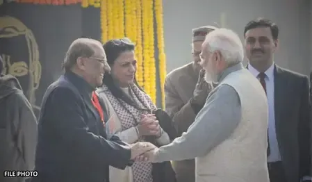 क्या पीएम मोदी ने वीके मल्होत्रा के योगदान की सराहना की?