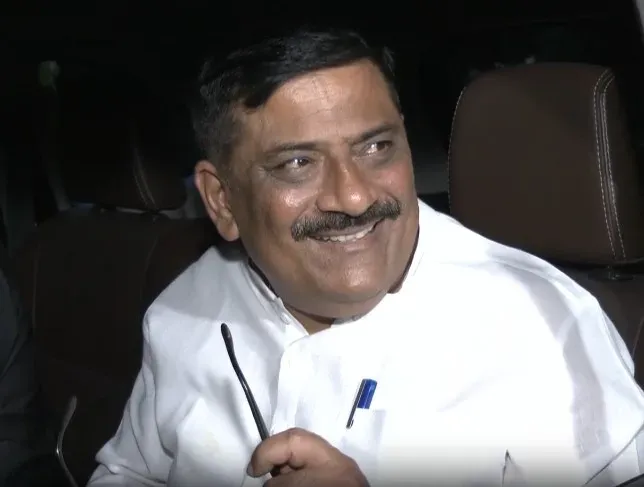 नेपाल बाढ़: PM मोदी ने दिलाया मदद का भरोसा, बिहार में CM ने किया हवाई सर्वेक्षण