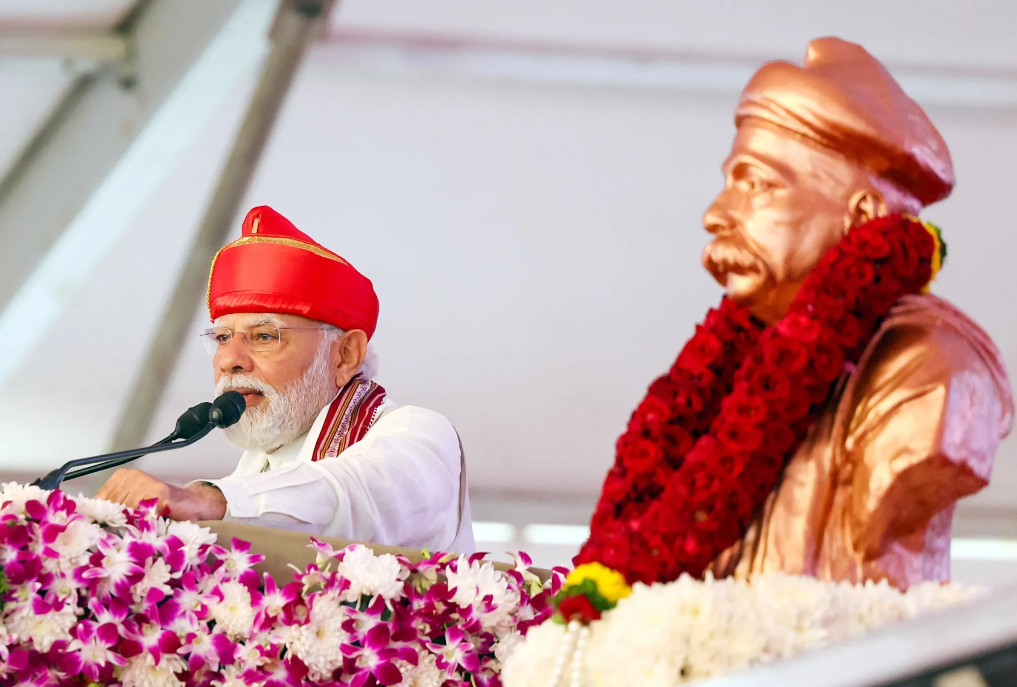 Did PM Modi Pay Tribute to Lokmanya Tilak and Chandra Shekhar Azad on Their Birth Anniversary?