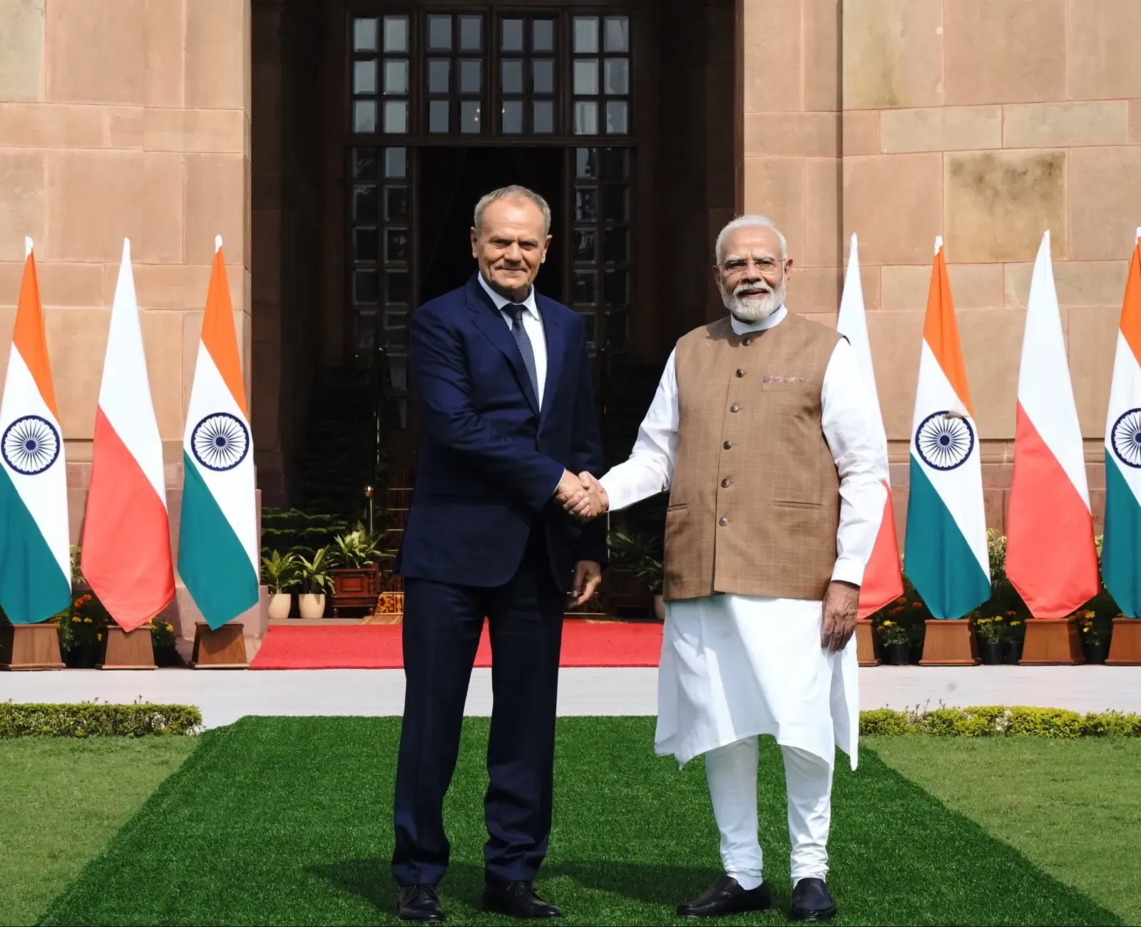 Modi, Poland's Tusk hold talks at Hyderabad House to deepen Strategic Partnership
