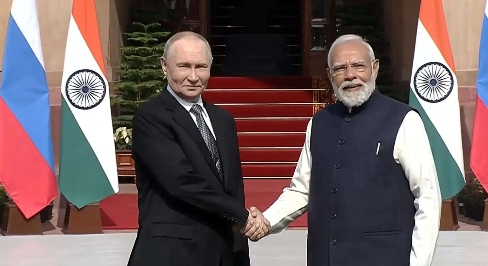 What Did PM Modi and Russian President Putin Discuss at Hyderabad House?