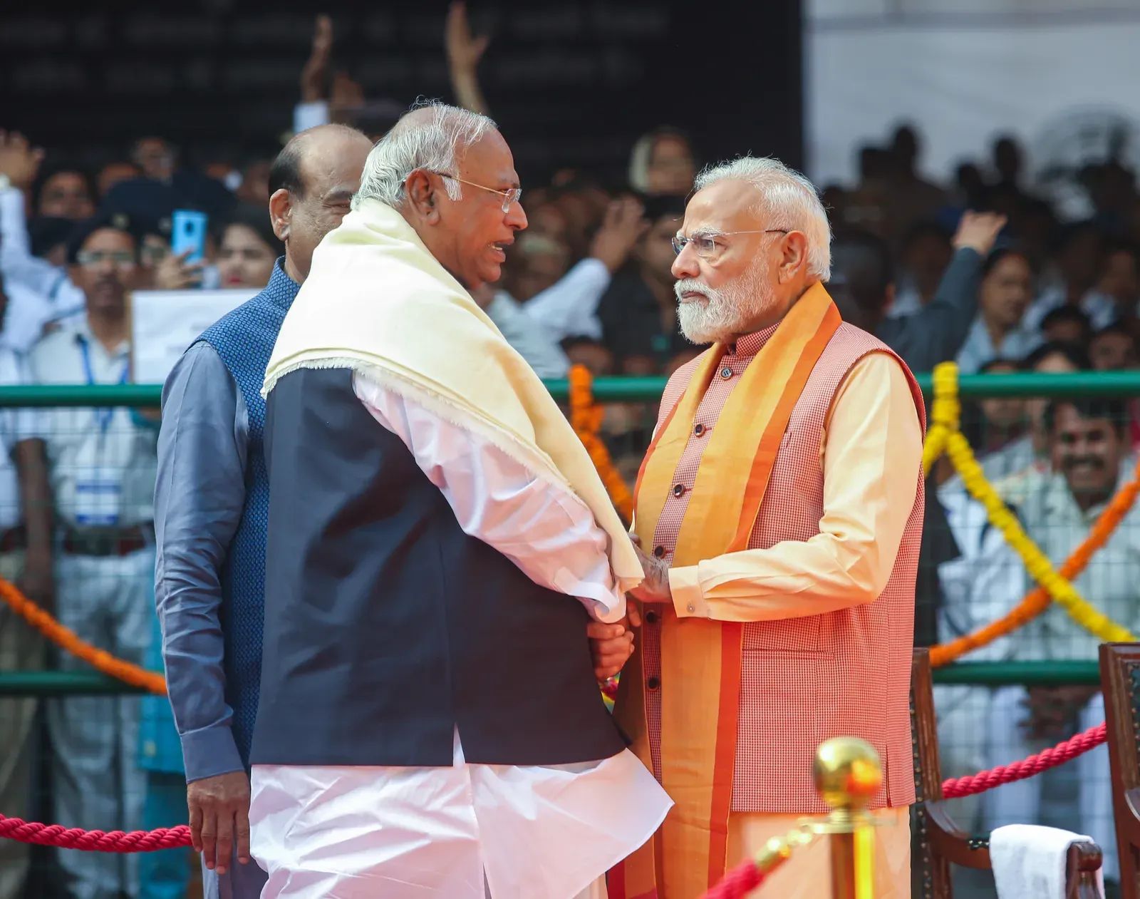 मल्लिकार्जुन खड़गे के जन्मदिन पर PM मोदी, राजनाथ सिंह और ओम बिड़ला ने दी शुभकामनाएं