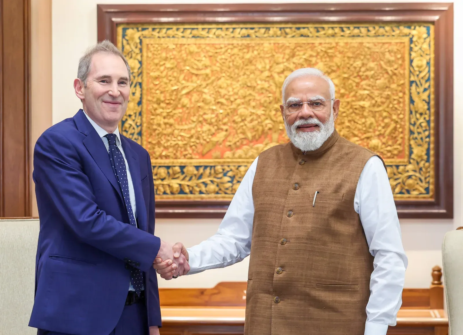 अमेजन CEO एंडी जेसी ने PM मोदी से की मुलाकात, 2030 तक भारत में $48 अरब निवेश का ऐलान
