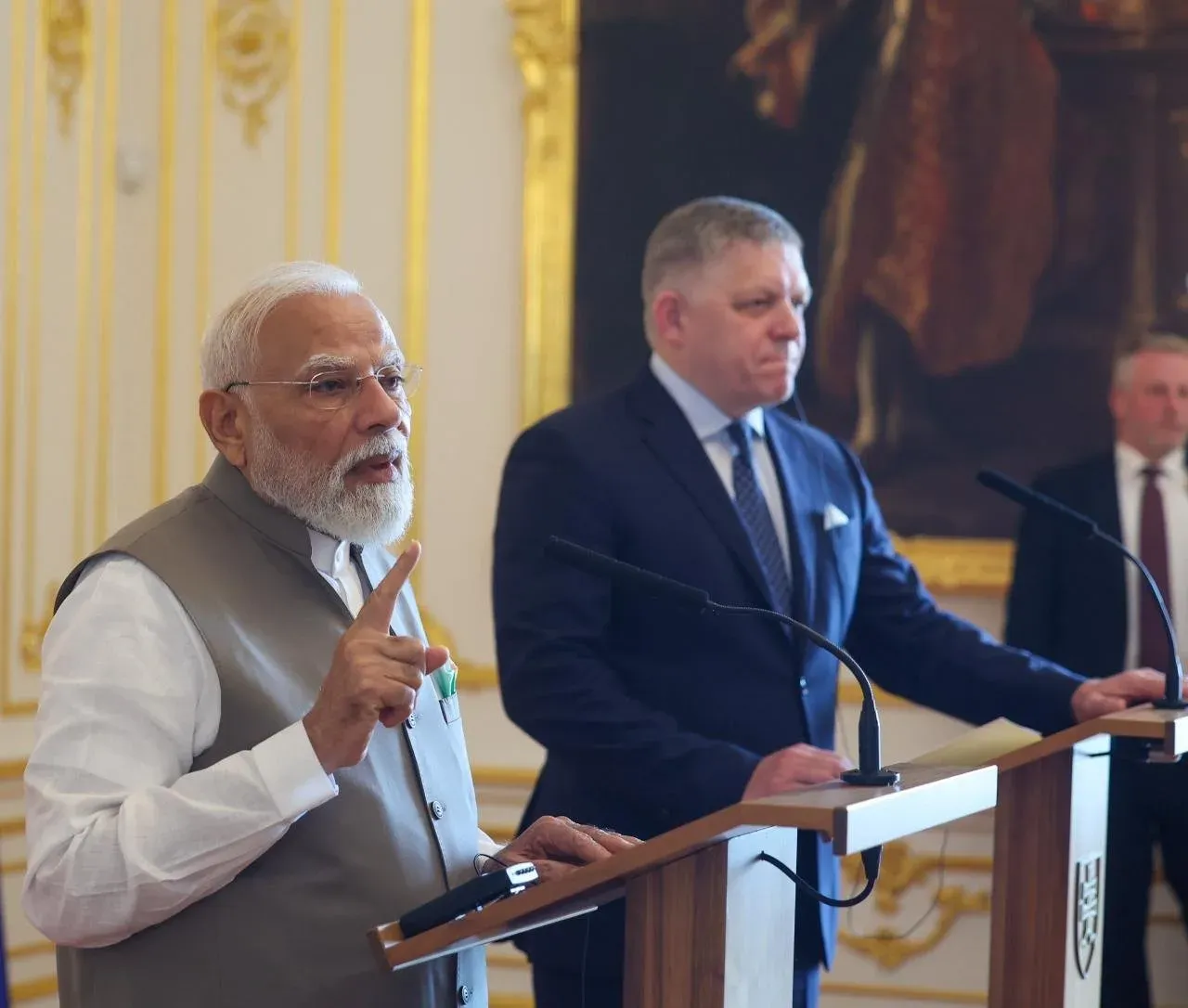 PM Modi Seals Digital Tech MoU With Slovakia, Eyes AI and Space Ties