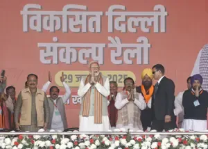 PM Modi Critiques AAP Over 'Sheesh Mahal', Commits to Permanent Housing for Slum Residents