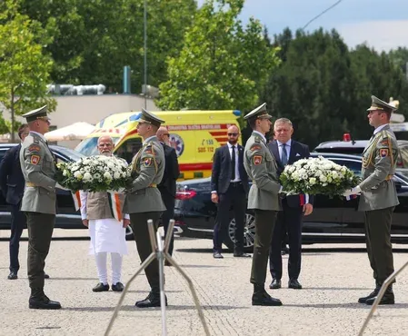 Modi, Slovakia's Fico pay tribute at Bratislava's Tomb of Unknown Soldier