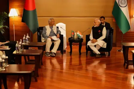 PM Modi Appeals to Bangladesh's Yunus to Prioritize Minority Rights