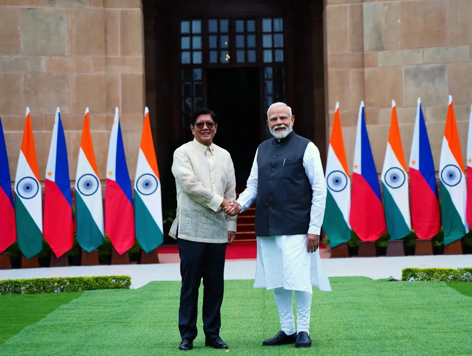 How is PM Modi Strengthening Ties with Philippines President Marcos?
