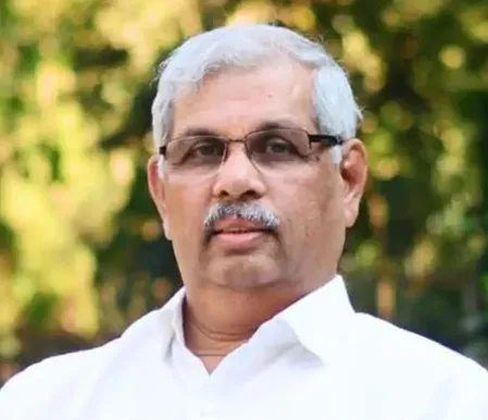 Tamil Nadu Governor cuts convoy from 10 to 4 vehicles after Modi's fuel conservation call