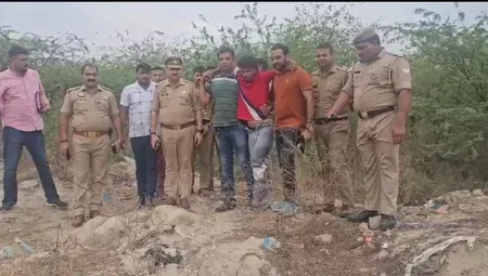 पुलिस मुठभेड़ में वाहन चोर घायल, चोरी की कार और बाइक बरामद, एक नाबालिग भी पकड़ा गया
