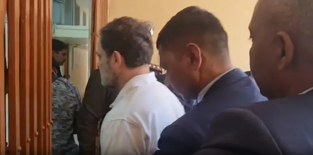 Why Did Rahul Gandhi Appear in UP Court for Defamation Case?