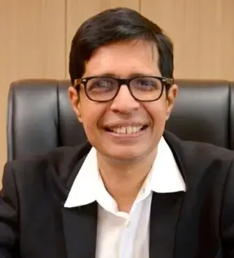 क्या पूर्व यूजीसी चेयरमैन जगदेश कुमार और आईआईटी मद्रास के निदेशक कामकोटि को पद्मश्री मिला?