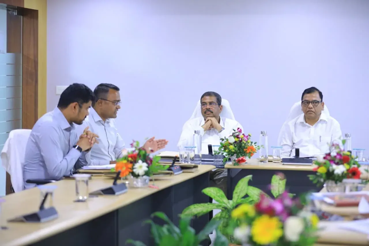 Pradhan Chairs RPDAC Meet on NLC India's Talabira Projects