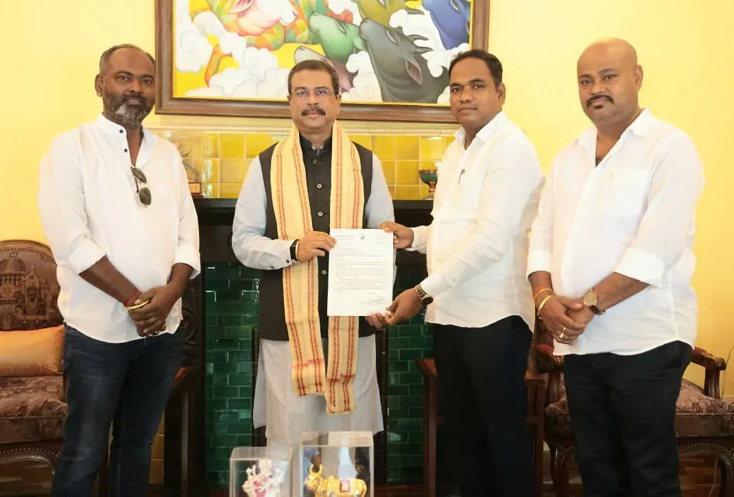 Pradhan Meets BJP's Malkangiri MLA in Courtesy Call
