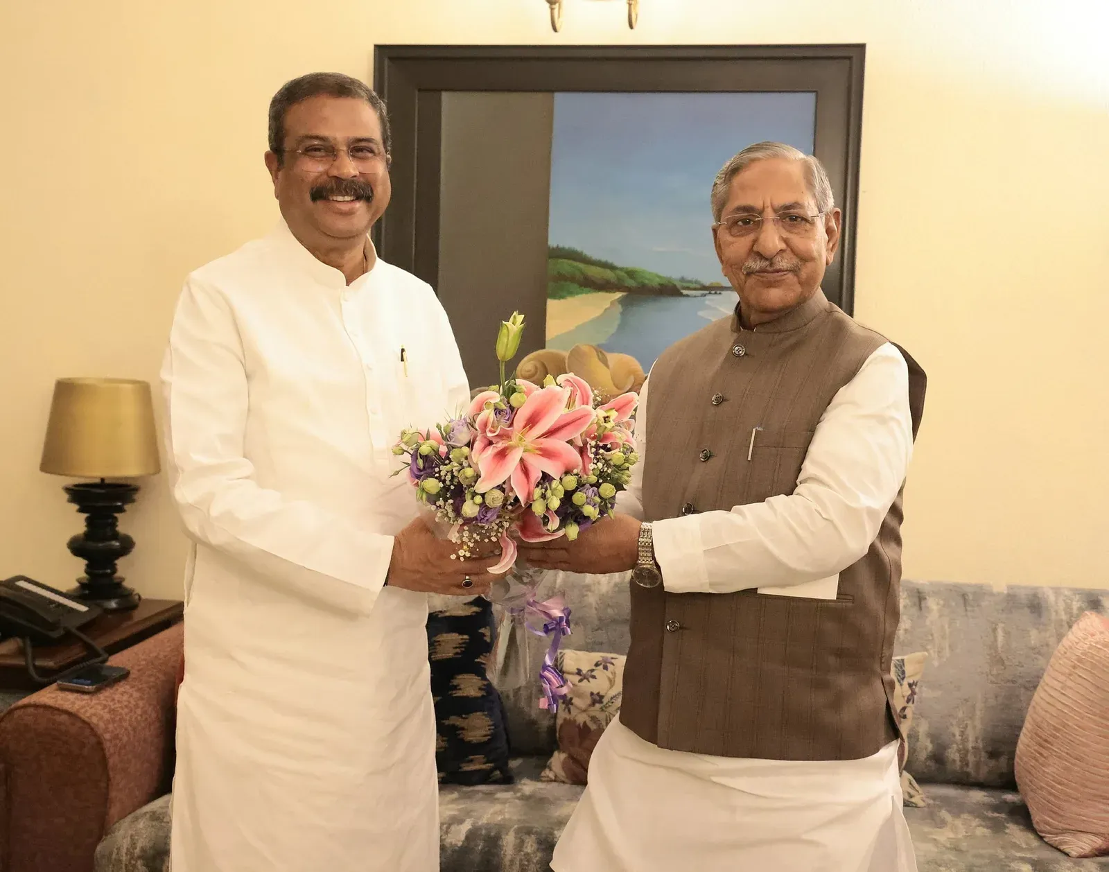 Pradhan Meets Nagaland Governor, Discusses NEP2020 Rollout