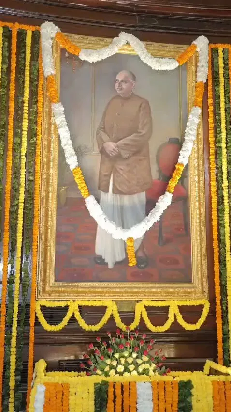 Pradhan pays tribute to Shyama Prasad Mookerjee on 125th birth anniversary
