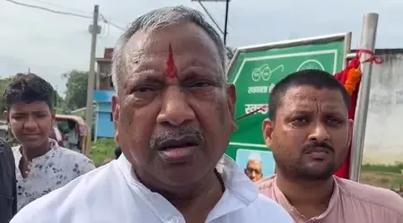प्रधानमंत्री जैसे गरिमामय पद के अमर्यादित टिप्पणी गलत : कौशलेंद्र कुमार 