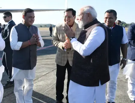 प्रधानमंत्री मोदी का दो दिवसीय असम दौरा समाप्त, सीएम हिमंता बिस्वा सरमा ने दी विदाई