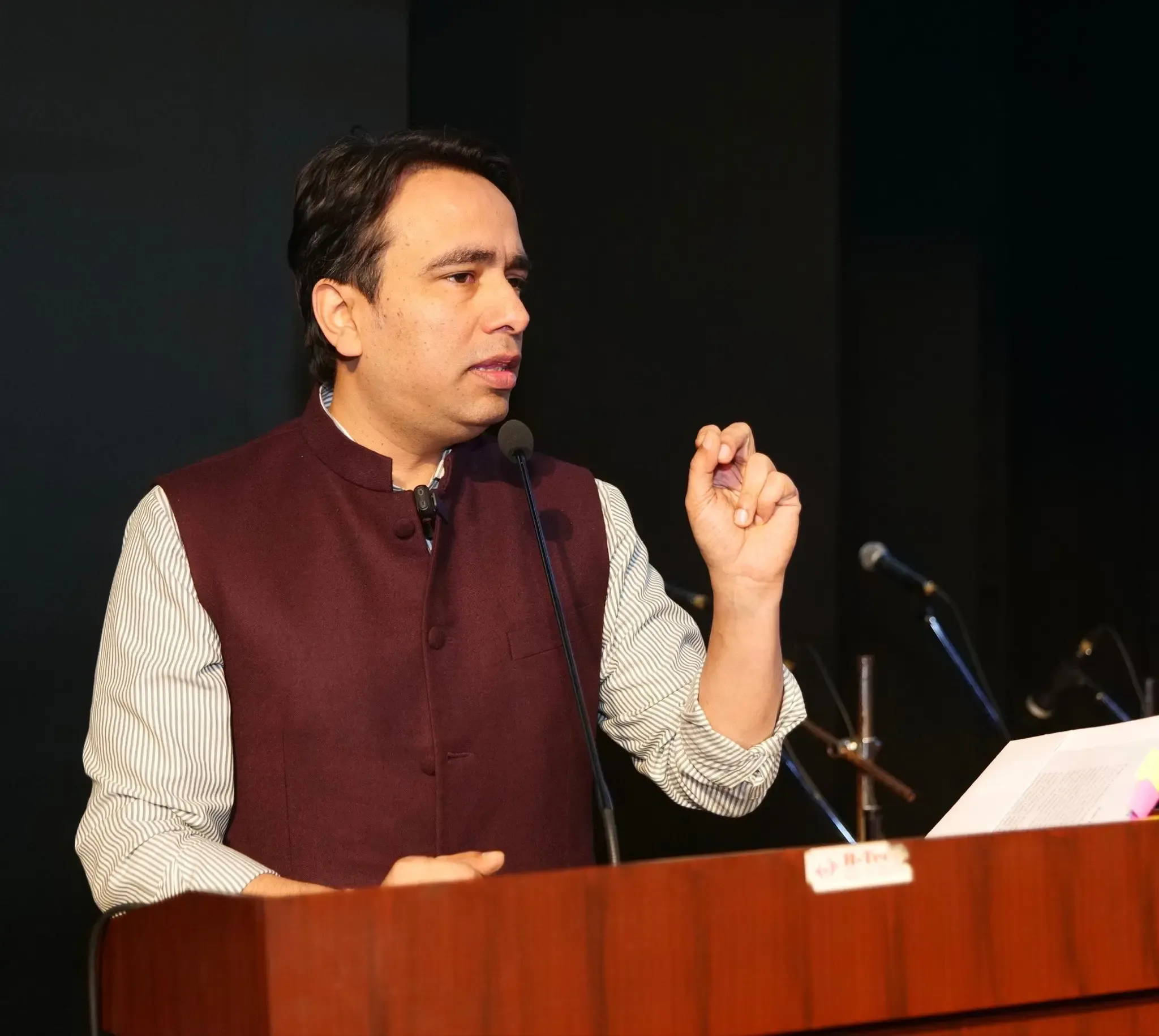 क्या प्रधानमंत्री मोदी के मार्गदर्शन में काशी जीवंत सांस्कृतिक केंद्र बन गई है?: जयंत चौधरी