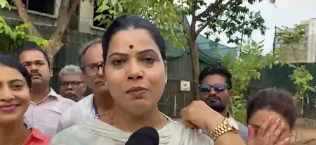मोदी के 12 साल: भाजपा नेताओं ने गिनाई उपलब्धियाँ, नेहरू का रिकॉर्ड तोड़ने पर बधाइयों का तांता
