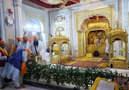 प्रधानमंत्री मोदी ने गुरु गोबिंद सिंह जी के प्रकाशोत्सव पर किया नमन