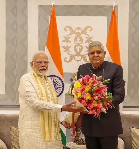 प्रधानमंत्री मोदी ने की जगदीप धनखड़ के उत्तम स्वास्थ्य की कामना, उपराष्ट्रपति के रूप में देश सेवा को सराहा