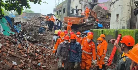 पीएम मोदी ने भिवंडी हादसे पर जताया दुख, मृतकों के परिजनों को मिलेगी 2 लाख की मदद 