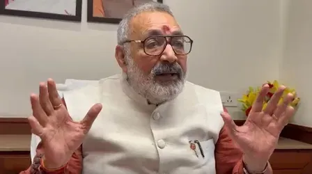 'प्रधानमंत्री रानी की कोख से नहीं आते', गिरिराज सिंह ने राहुल गांधी पर साधा निशाना