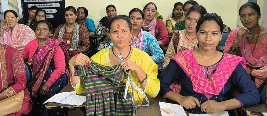 प्रधानमंत्री विश्वकर्मा योजना: चमोली में सिलाई-बुनाई प्रशिक्षण से स्वरोजगार की नई राह