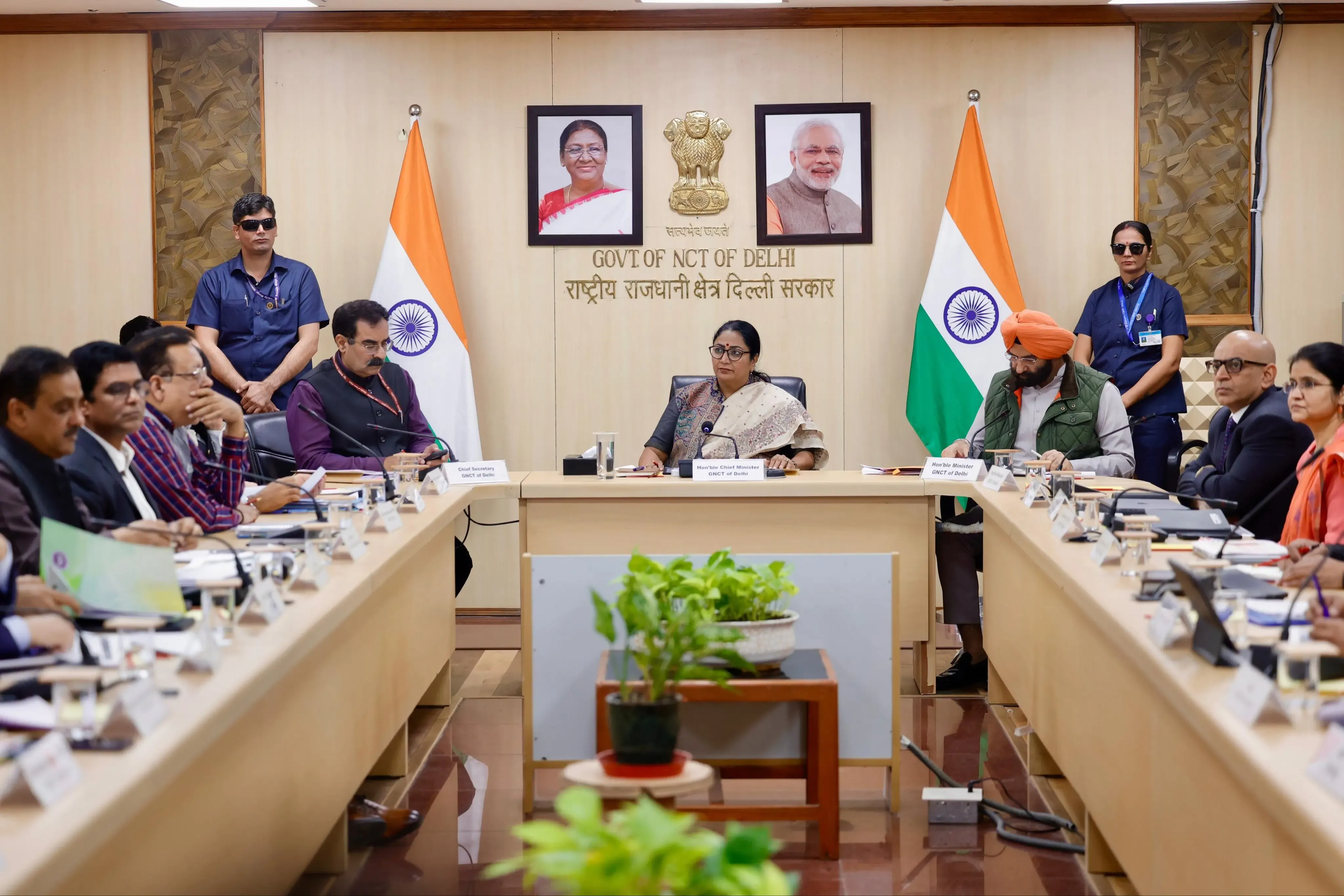 क्या प्रदूषण के खिलाफ दिल्ली सरकार का एक्शन जारी है? स्कूल हाइब्रिड मोड में संचालित होंगे!