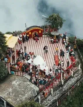 पिथौरागढ़ का ध्वज मंदिर: 2000 मीटर ऊंचाई पर शिव-जयंती का पवित्र धाम, CM धामी ने की तारीफ