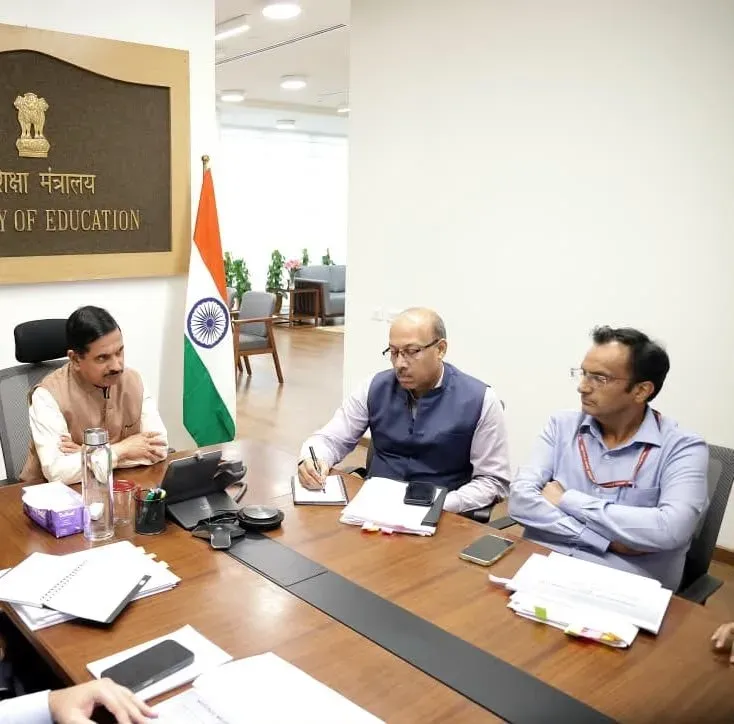Pralhad Joshi chairs meet on NMMSS extension to 2031