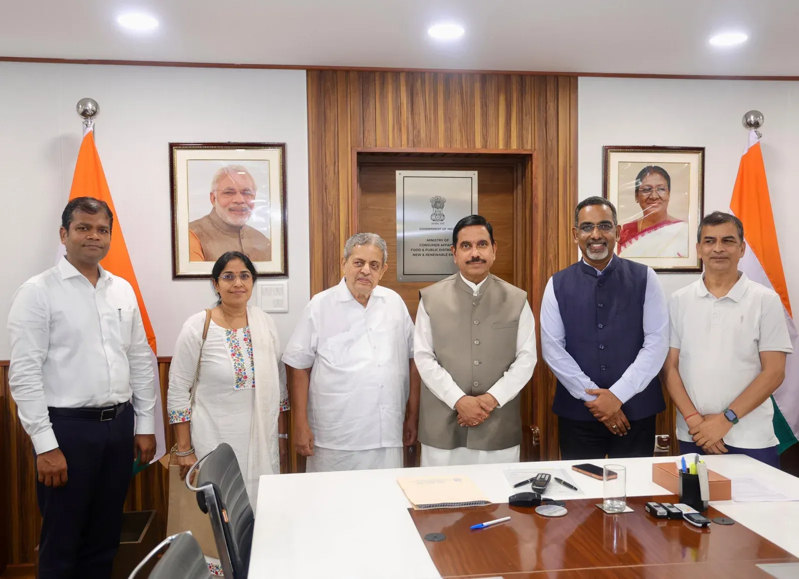 Pralhad Joshi meets S-VYASA University heads on yoga's growing relevance