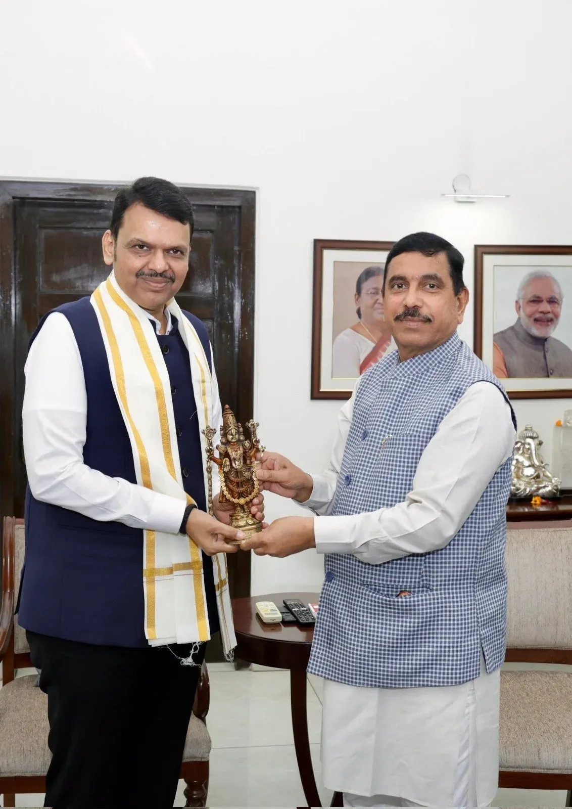 Pralhad Joshi Wishes CM Fadnavis on Birthday