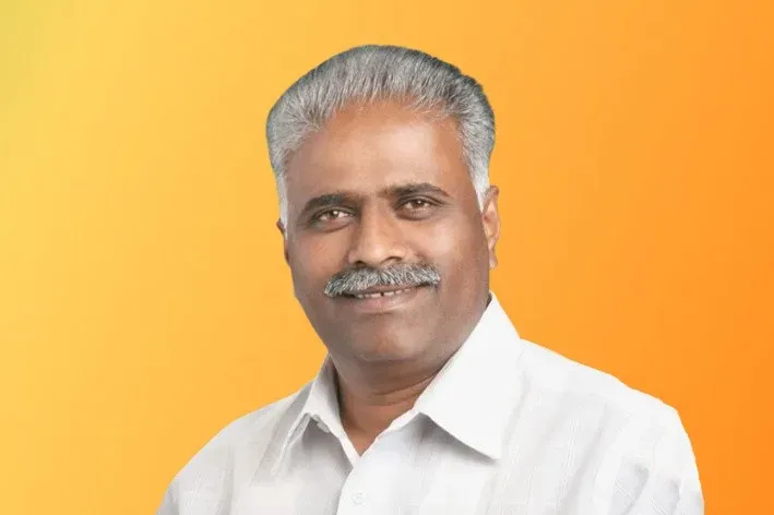 Pralhad Joshi Wishes Rajya Sabha MP Iranna Kadadi on Birthday