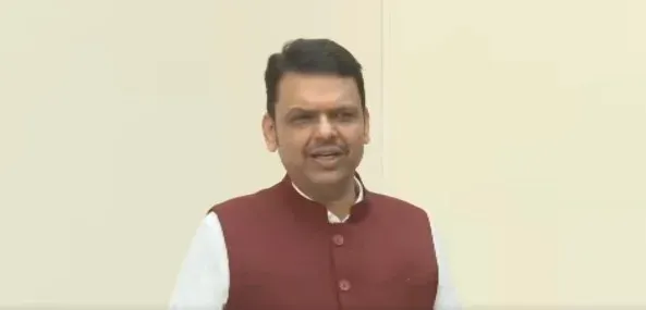 प्रणीत मोरे विवाद: CM फडणवीस बोले — स्टैंड-अप कॉमेडी में सामाजिक मर्यादा अनिवार्य, NCW ने 22 जून को तलब किया