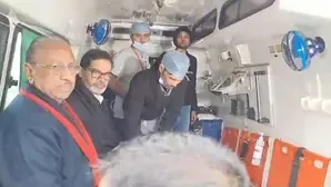 Prashant Kishor Admitted to Hospital Following Health Issues from Hunger Strike