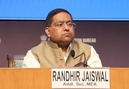 प्रतिबंधित आतंकी संगठन पर पाकिस्तान के बयान को भारत ने किया खारिज, 'आत्ममंथन' की दी सलाह
