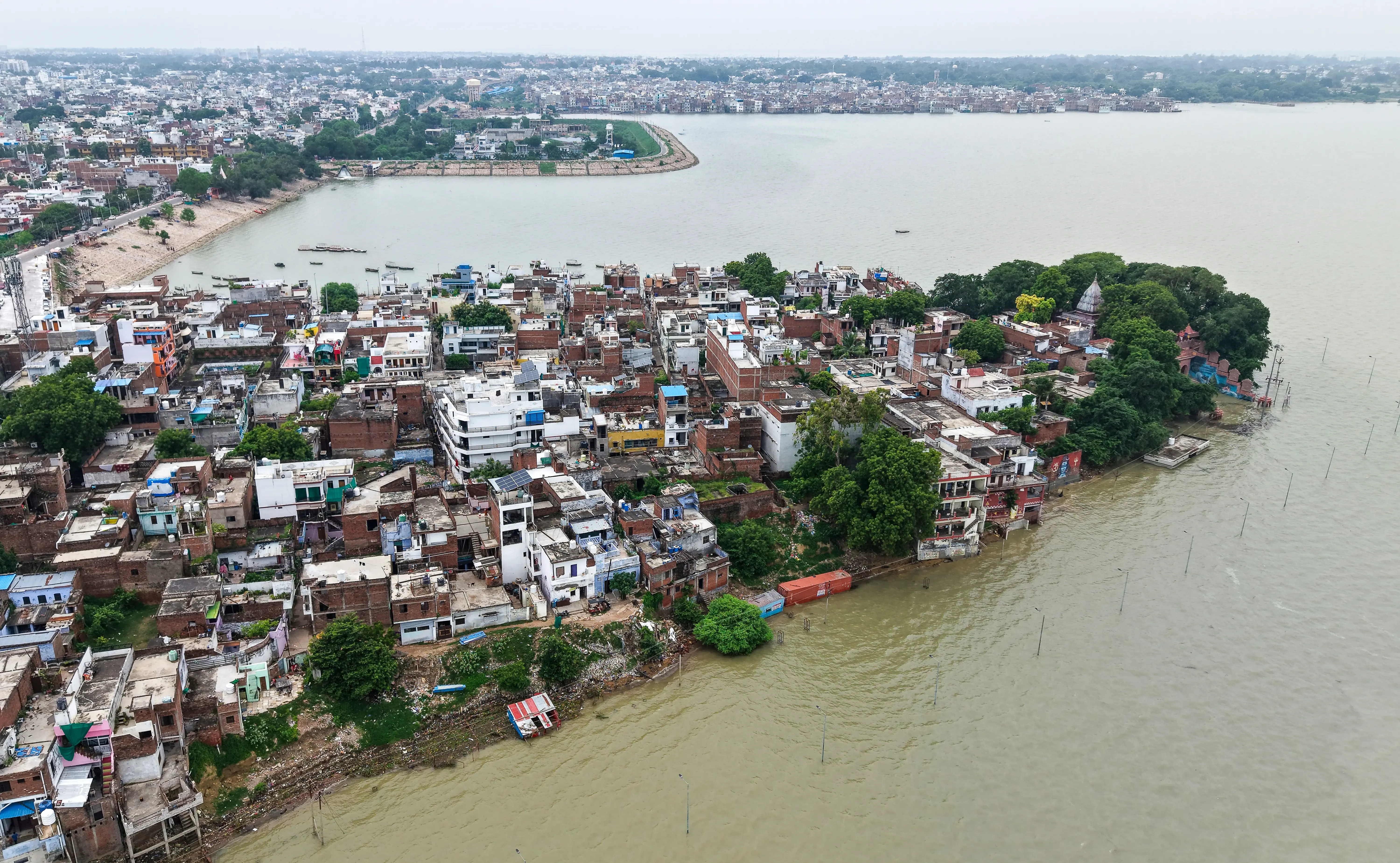 क्या प्रयागराज में यमुना किनारे पब्लिक प्लाजा पार्क बनेगा, जो भारतीय और जापानी संस्कृति का अनूठा उदाहरण होगा?